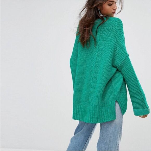 Free People Oversized V-Neck Sweater Sz XS/S Kelly Green Chunky Knit Pullover - Picture 6 of 10